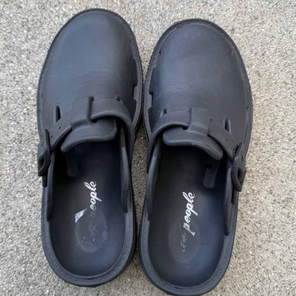 FREE PEOPLE Karlie Buckle Womens Clogs size 6/37 preloved slip on - Picture 7 of 10